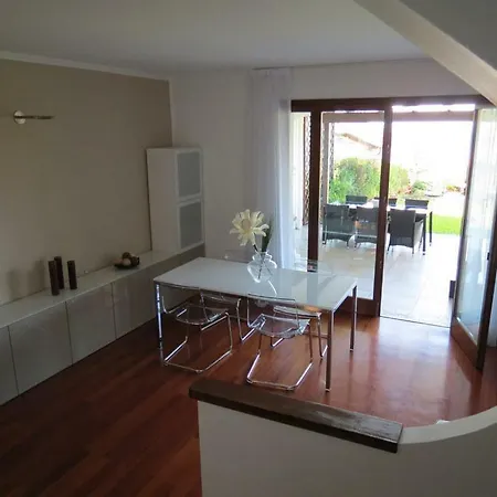 Apartment Villino Del Sole With Lake View Apts Arizzano