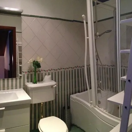 Villino Del Sole With Lake View Apts Apartment